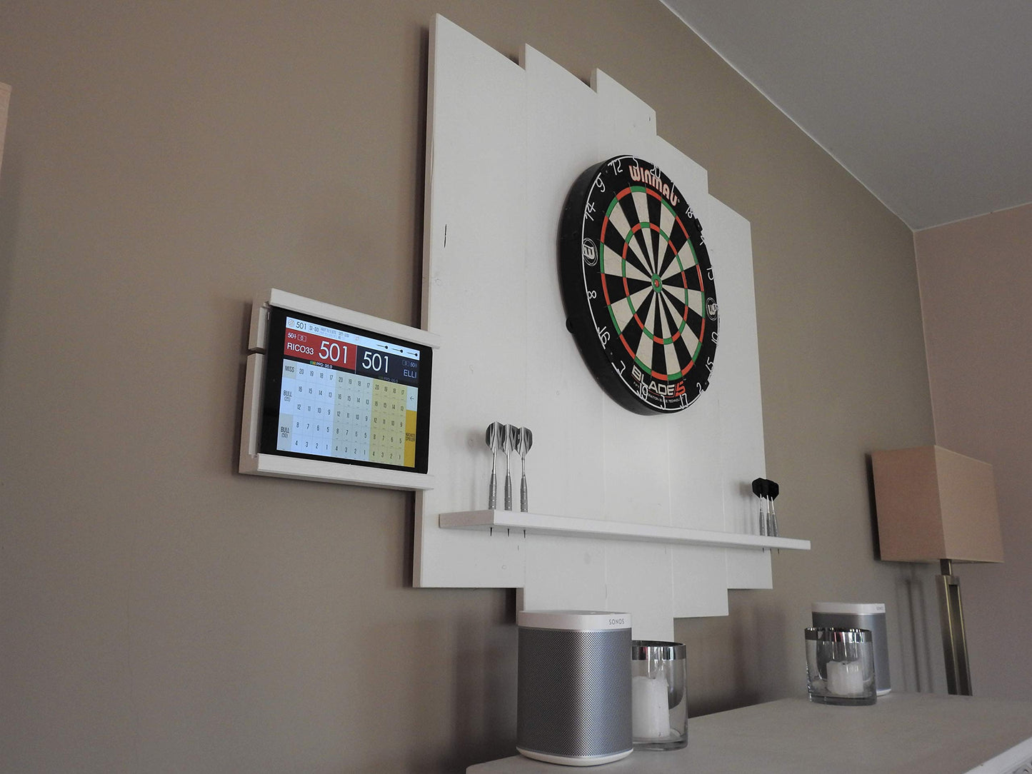 WOODEN Dartboard Surround | Premium dart wall protection & tablet holder | Flamed "Burned Look" or colour design (catch ring, dart surround, backboard)
