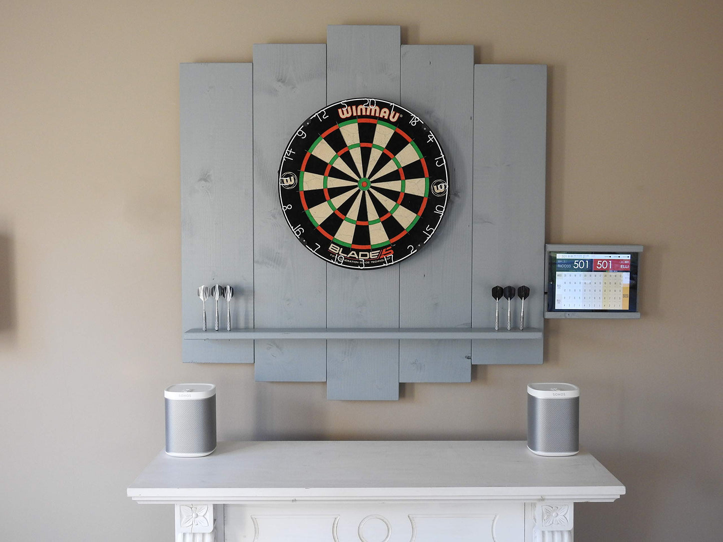 WOODEN Dartboard Surround | Premium dart wall protection & tablet holder | Flamed "Burned Look" or colour design (catch ring, dart surround, backboard)