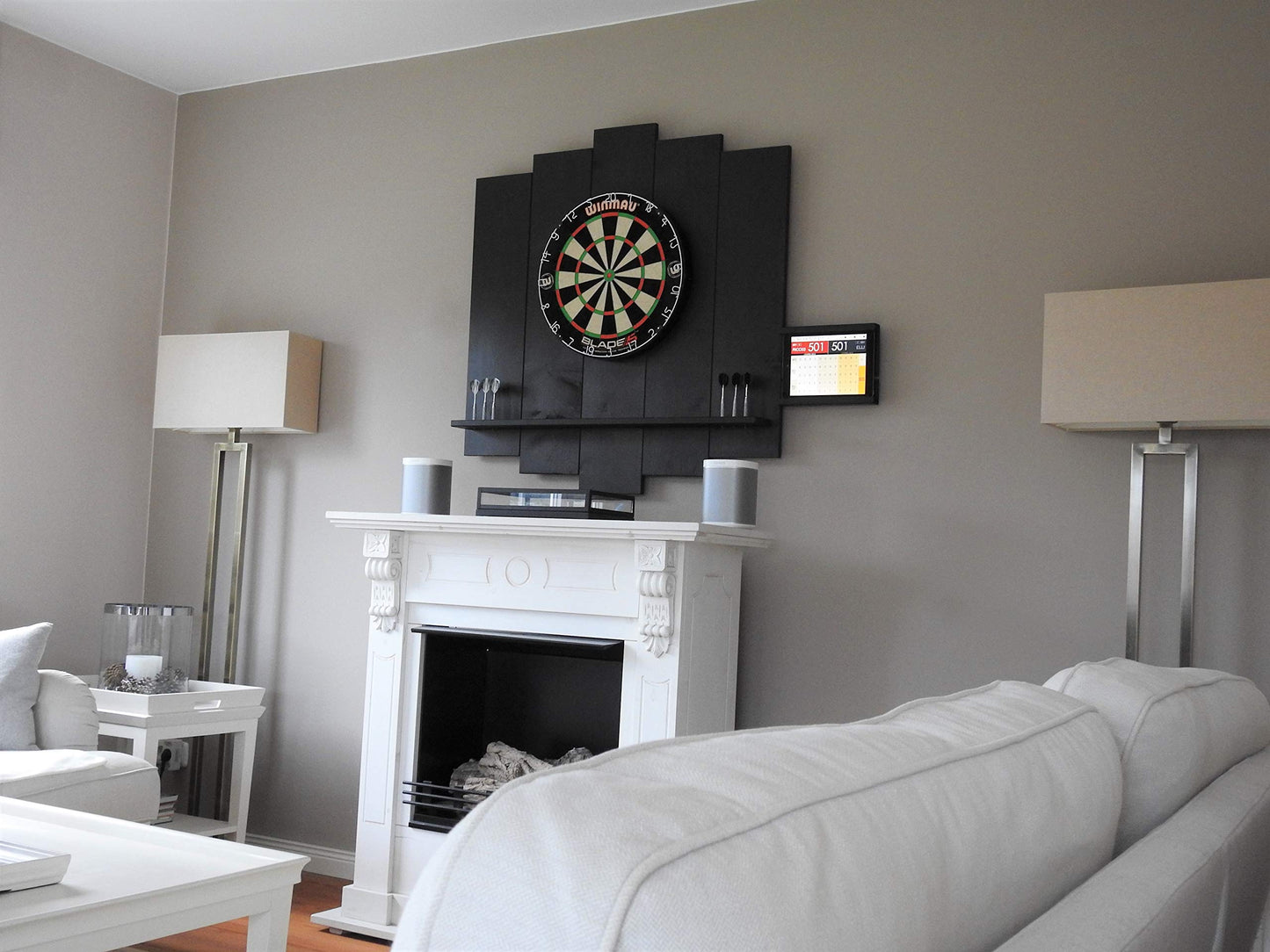 WOODEN Dartboard Surround | Premium dart wall protection & tablet holder | Flamed "Burned Look" or colour design (catch ring, dart surround, backboard)